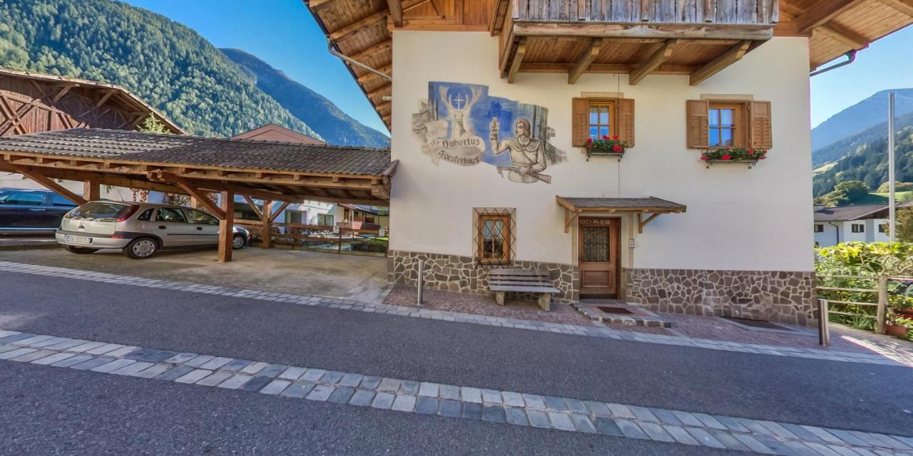 Apartments Hubertus Bei Meran Сан Леонардо ин Пасирия Екстериор снимка