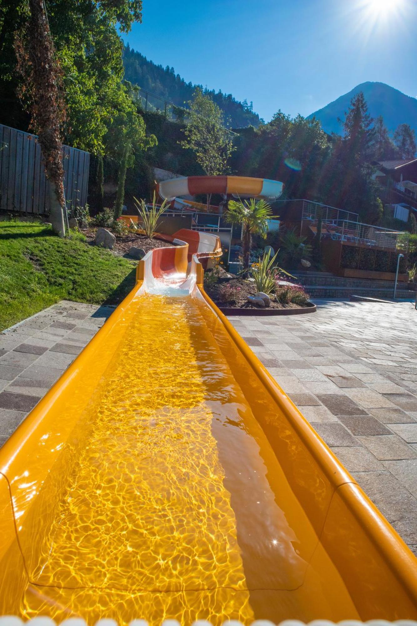 Apartments Hubertus Bei Meran Сан Леонардо ин Пасирия Екстериор снимка