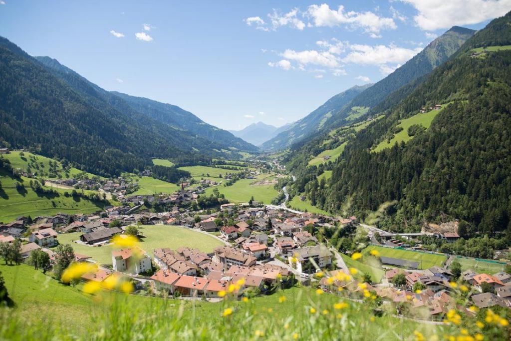 Apartments Hubertus Bei Meran Сан Леонардо ин Пасирия Екстериор снимка