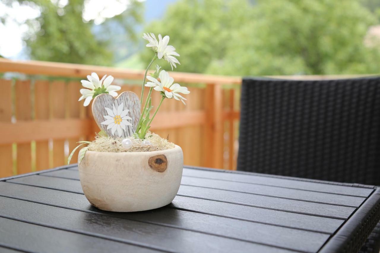 Apartments Hubertus Bei Meran Сан Леонардо ин Пасирия Екстериор снимка